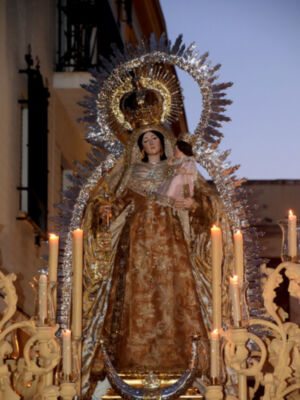  La Virgen del Carmen de Santa Ana de Sevilla  siglos de fe y devoción en el corazón de Triana en Sevilla