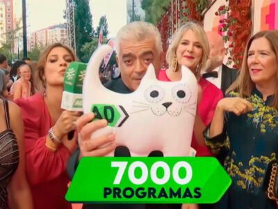 El reto de "Andalucía Directo", ocho especiales por sus 7.000 programas