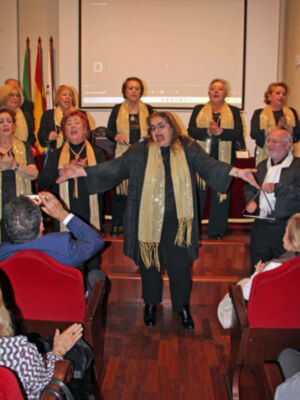 Éxito del pregón de Navidad de Carlos Valera, arropado por música y tradición en Sevilla