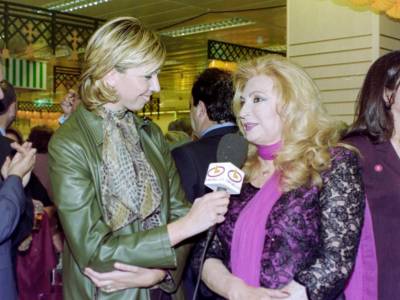 San Fernando y el libro “20 años contigo”rinden homenaje a Rocío Jurado en el 20 aniversario de su fallecimiento el 1 de junio