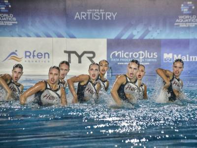 El Club Natación Sincro Sevilla se cubre de oro y plata en la Copa del Mundo