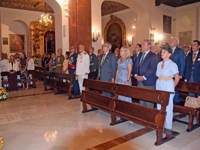 La Comandancia Naval de Sevilla honra a la Virgen del Carmen con una solemne Eucaristía en la Capilla de los Marineros 