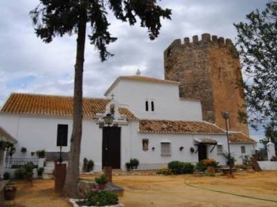 Arqueología, memoria histórica y astronomía protagonizan las próximas citas de un ciclo que pone en valor uno de los espacios patrimoniales más singulares del municipio de Peñaflor (Sevilla)