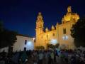 Peñaflor se viste de historia bajo la luz de más de 3.500 velas