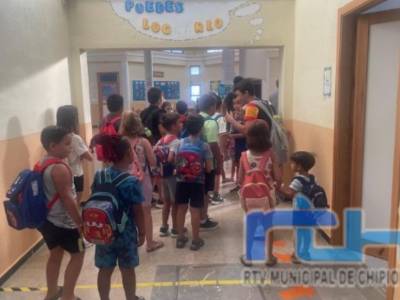 El programa Cuidaytos facilita la conciliación familiar durante el mes de agosto en Chipiona