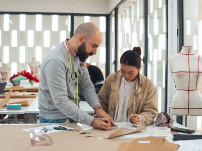ESSDM asegura el relevo en la industria textil y de vestuario a través de su propuesta de FP Dual