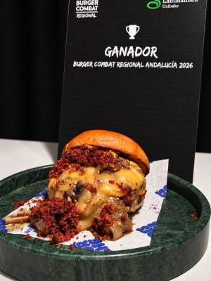 El malagueño Álvaro Ávila gana en Sevilla el primer título andaluz de hamburguesa gourmet