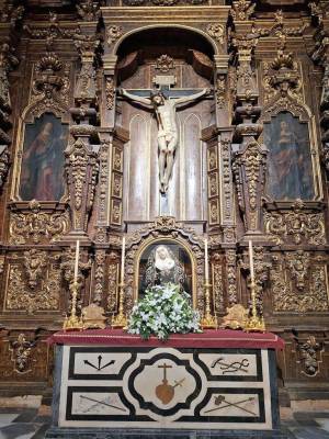  Nuestra Señora de los Dolores, memoria de fe y esperanza al pie de la Cruz en la Catedral de Sevilla 
