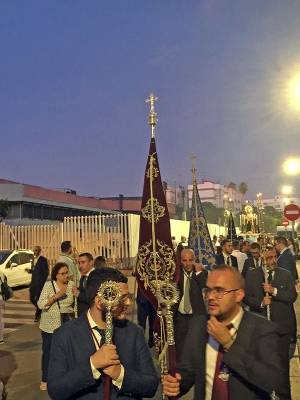  Nuestra Señora del Desconsuelo recorre las calles de la Barriada de los Principe y del Polígono Norte de Sevilla,en una jornada de oración y recogimiento