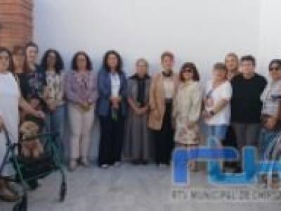 Chipiona recuerda con un minuto de silencio a las 41 mujeres fallecidas en lo que va de año a causa de la violencia de género